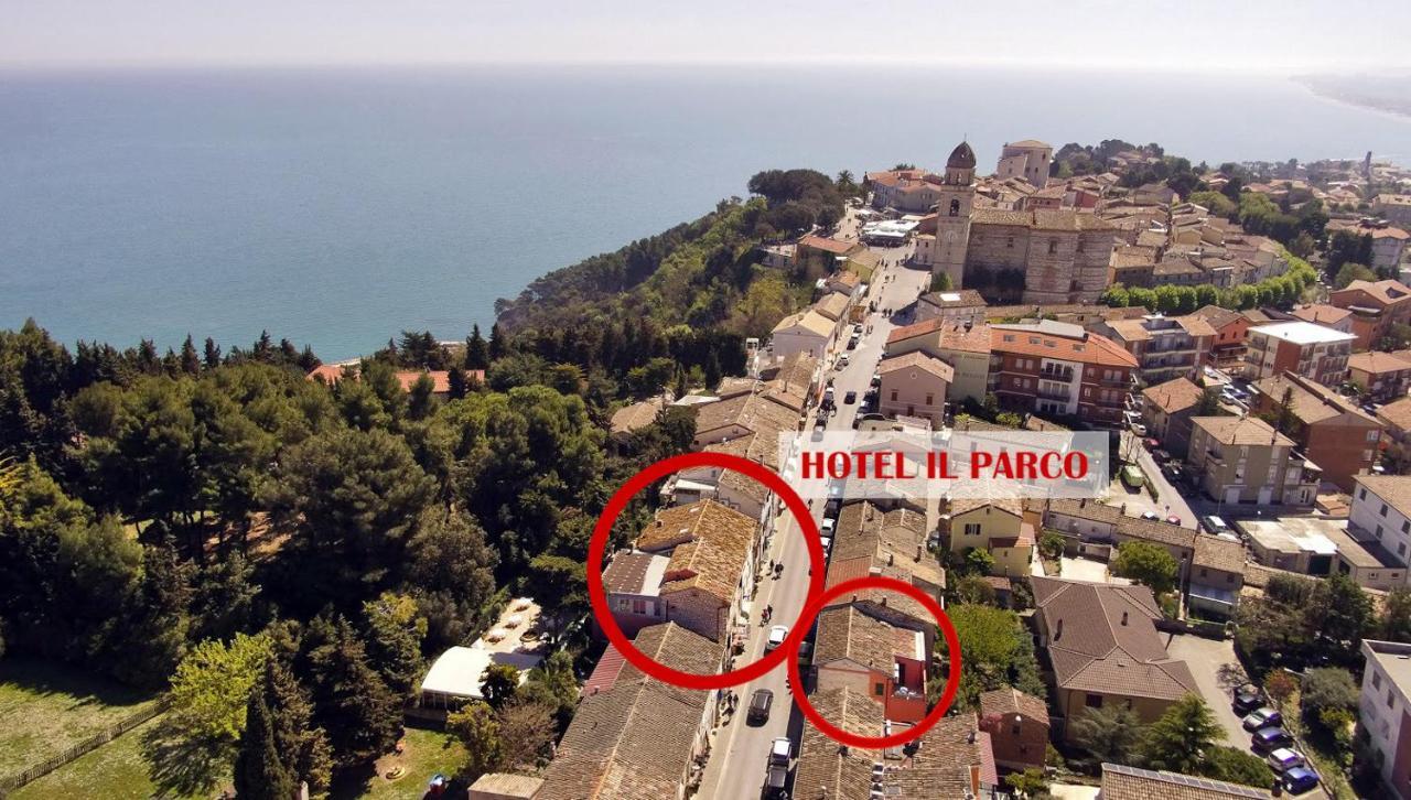 Hotel Il Parco Sirolo Esterno foto