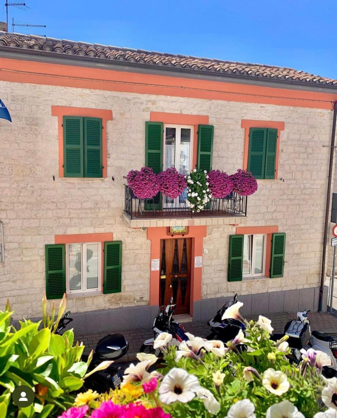 Hotel Il Parco Sirolo Esterno foto