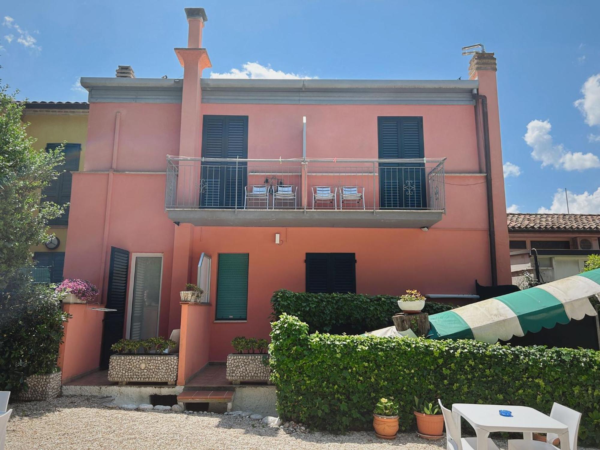 Hotel Il Parco Sirolo Esterno foto